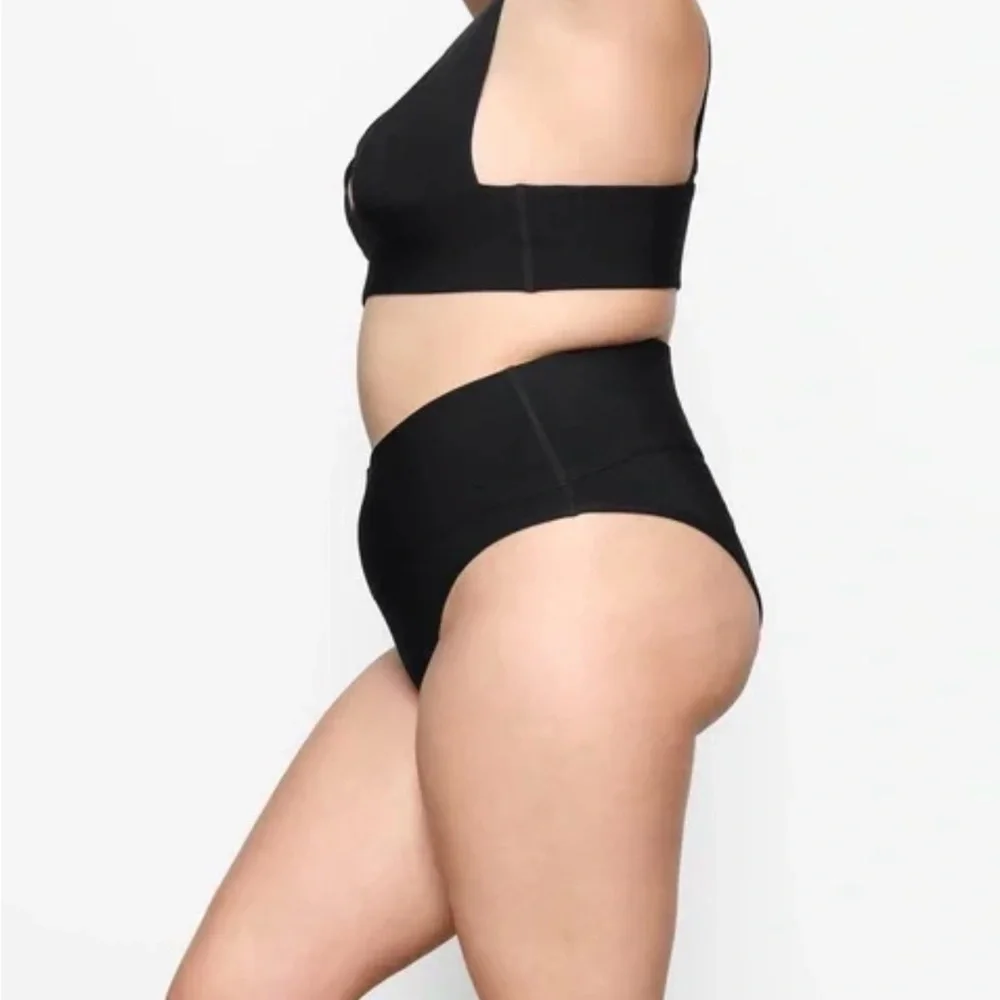 SKIMS High Waist Swim Bottom in Onyx